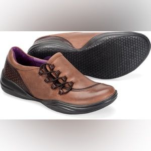 Bionica Brown Leather Sumpter Women’s Slip On Casual Shoes Size 6.5